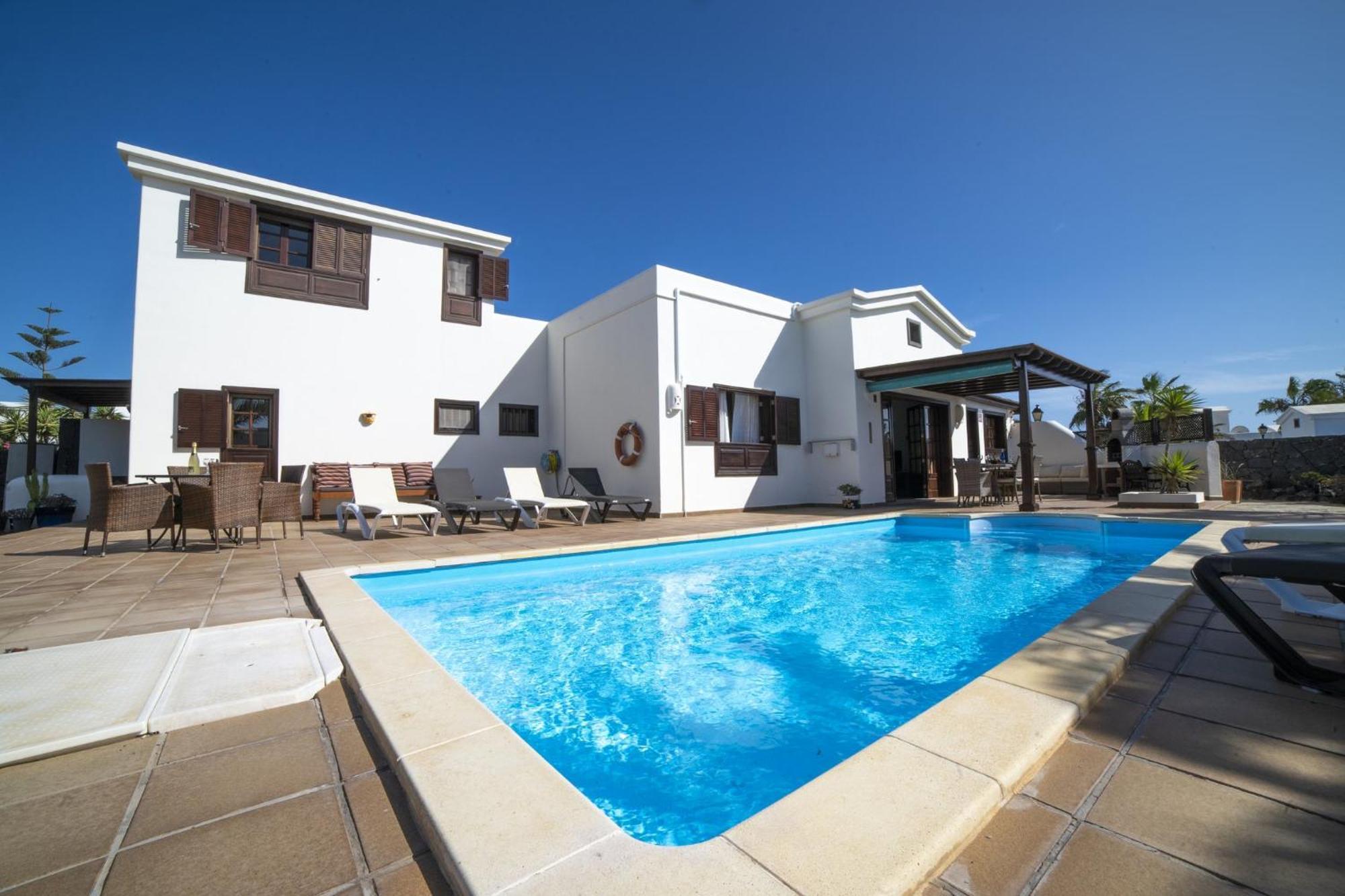 Villa Sbh Bonita 3 Bedrooms Lanzarote *